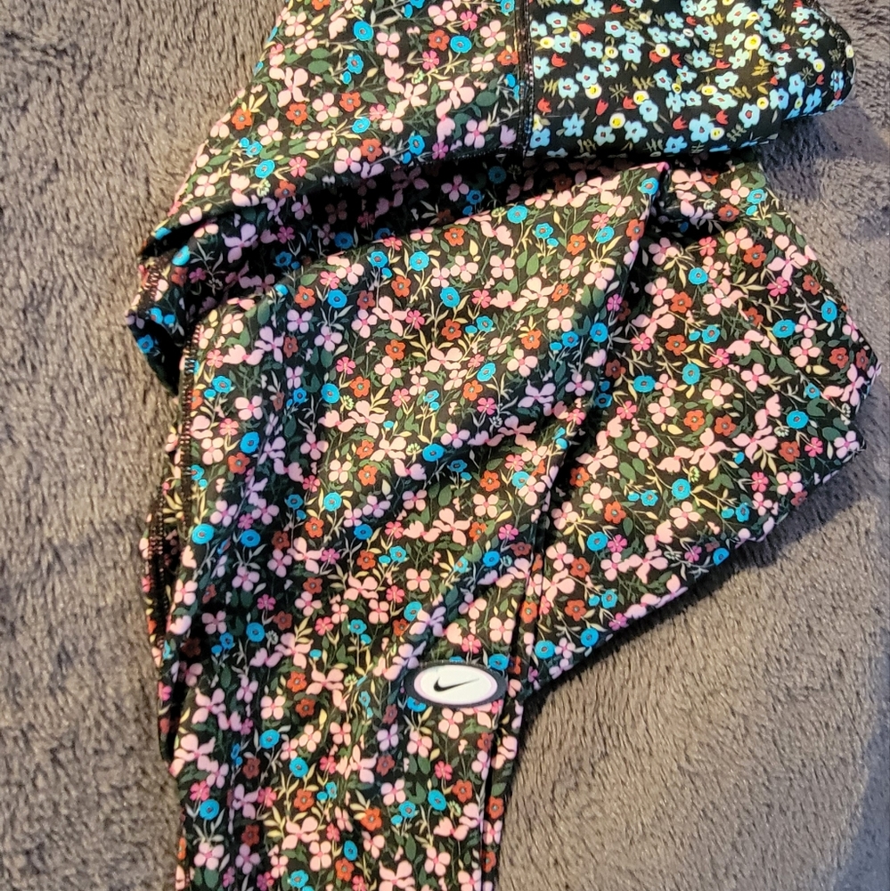 Nike floral print work out pants